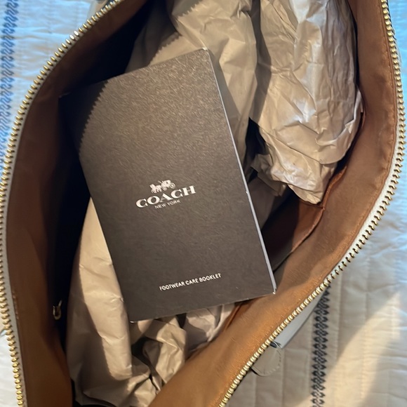 Brand new Coach tote - Picture 2 of 4